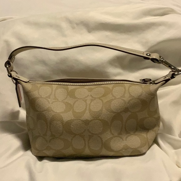 Y2K NWOT Authentic signature Coach bag - Picture 2 of 7